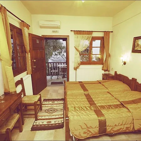 Hotel apartamentowy Papachristou Tsagarada