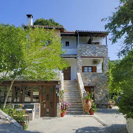 아파트호텔 Papachristou 3*