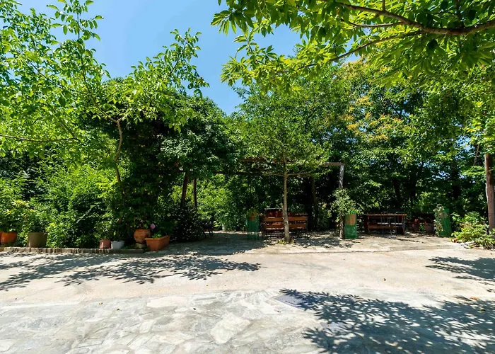 Papachristou Aparthotel