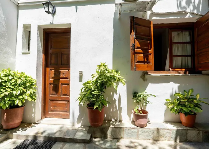 Papachristou Aparthotel