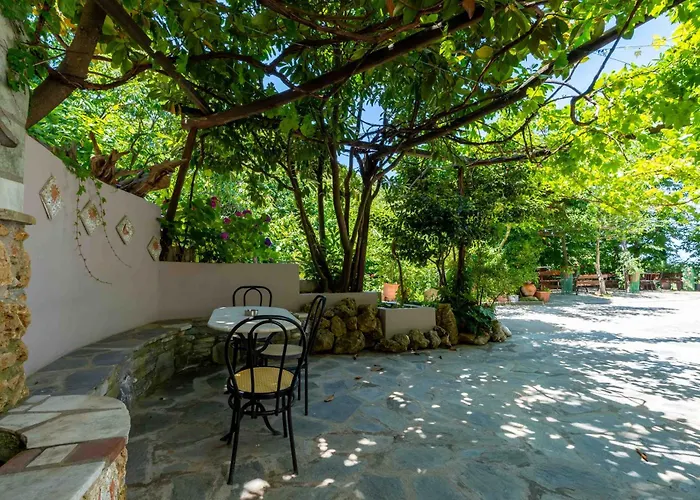 Papachristou شقة فندقية 3*