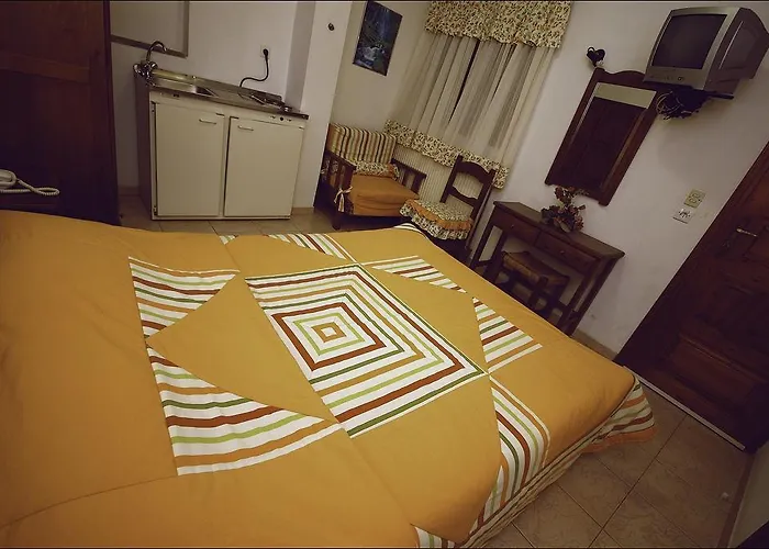 Aparthotel Papachristou 3*